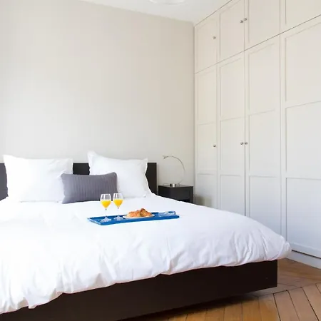 Bnbnook - Chic 2br In Vibrant Le Marais *