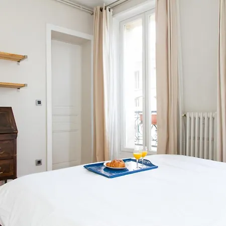 Appartement Bnbnook - Chic 2br In Vibrant Le Marais *