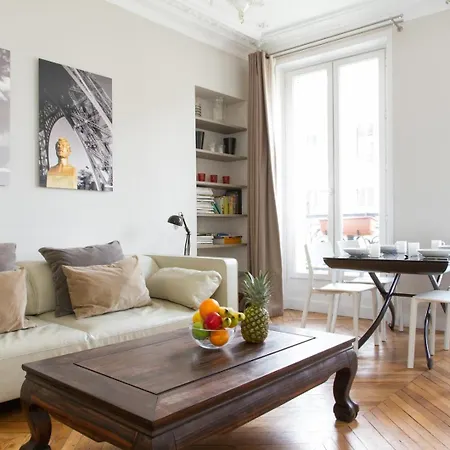 Bnbnook - Chic 2br In Vibrant Le Marais Appartement